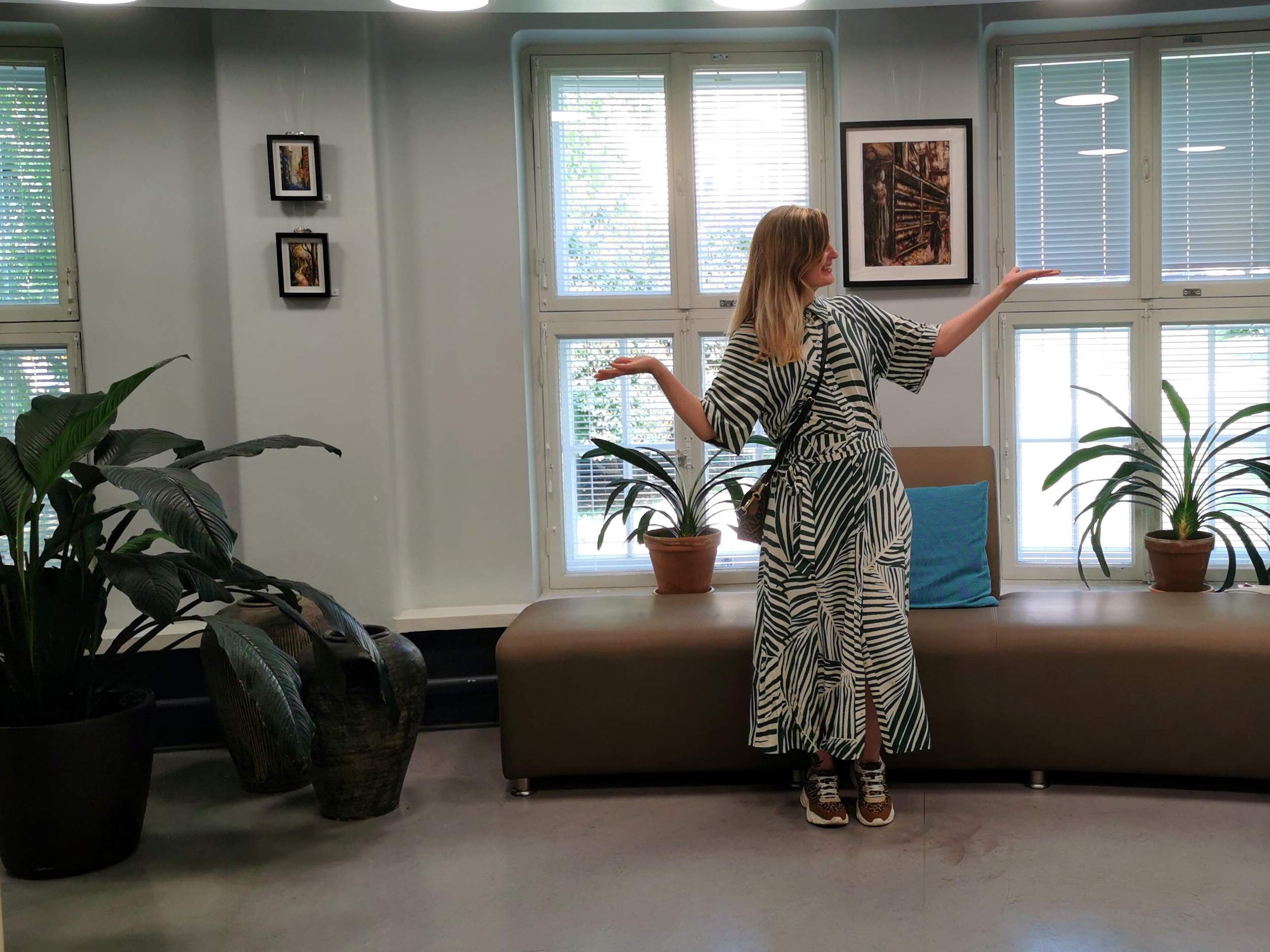 Mimo Warton "Kaiken takia" -taidenäyttely Taiteiden yössä 2025